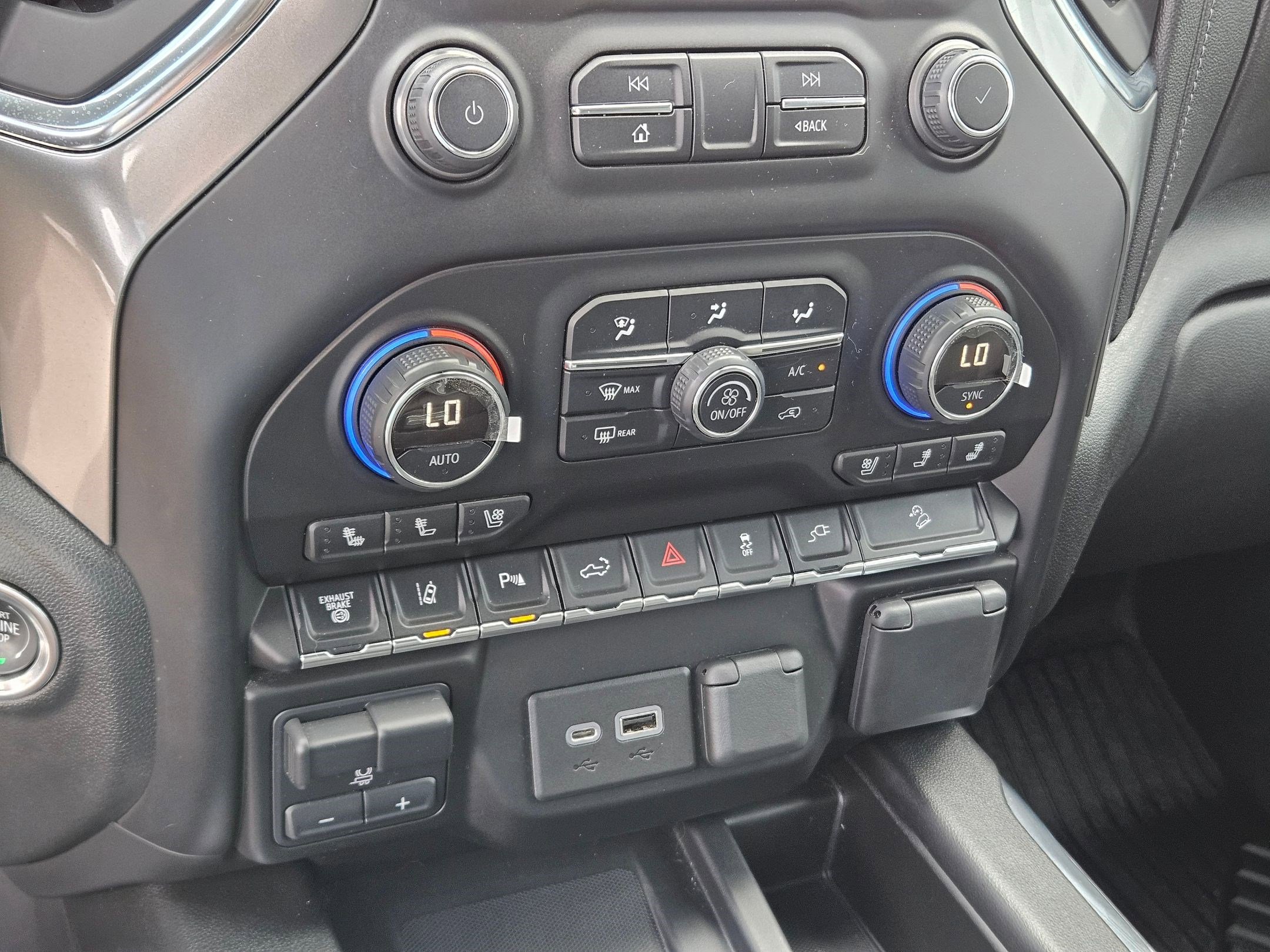 Used 2021 Chevrolet Silverado 3500 LTZ w/ LTZ Premium Package AWD/4WD image 25
