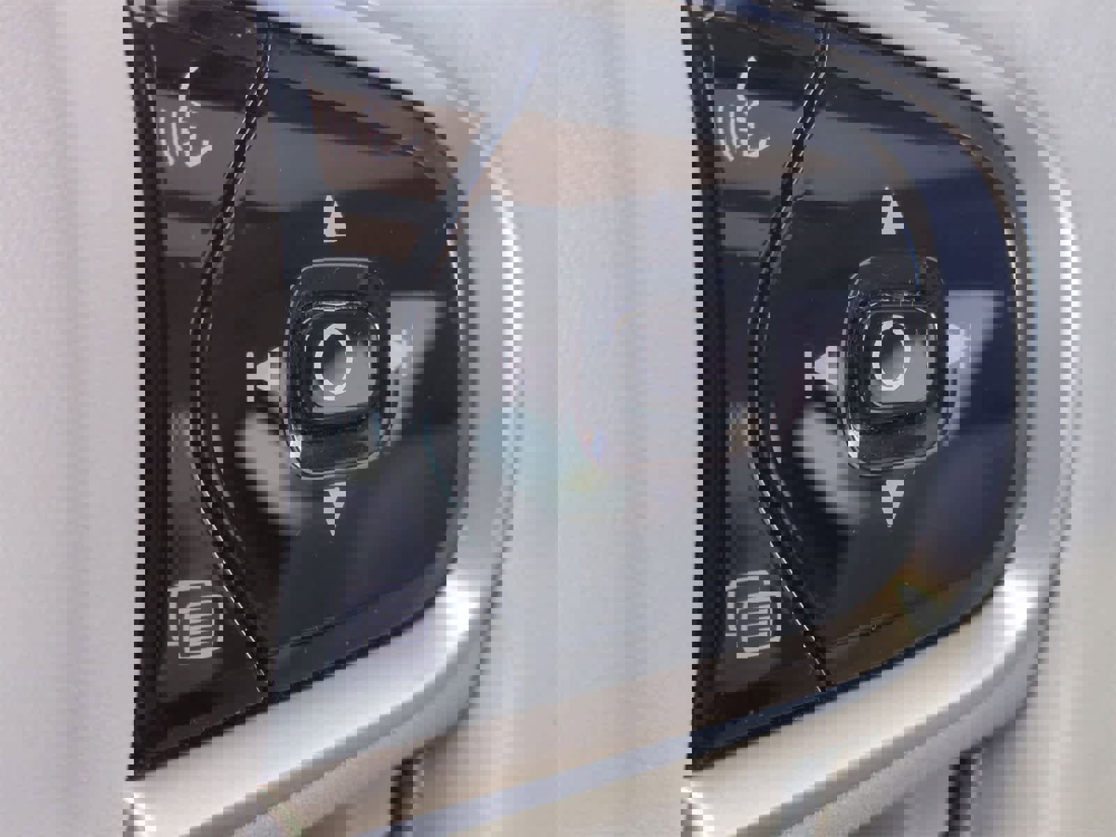 Used 2020 Volvo S60 T6 Momentum image 26