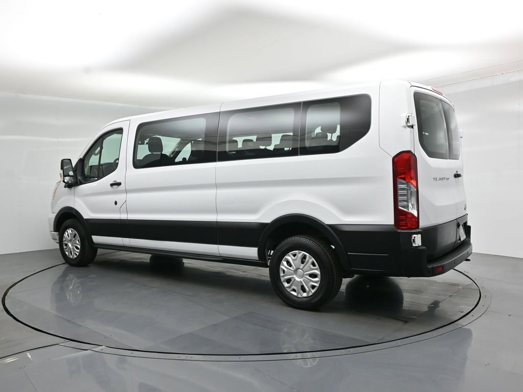 Certified 2022 Ford Transit 350 XLT RWD image 7