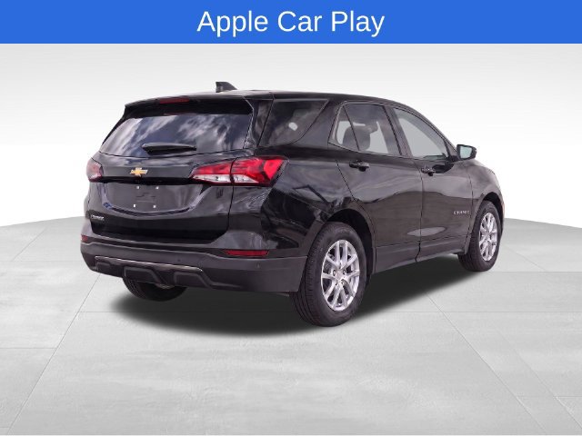 Used 2024 Chevrolet Equinox LS w/ LS Convenience Package FWD image 8