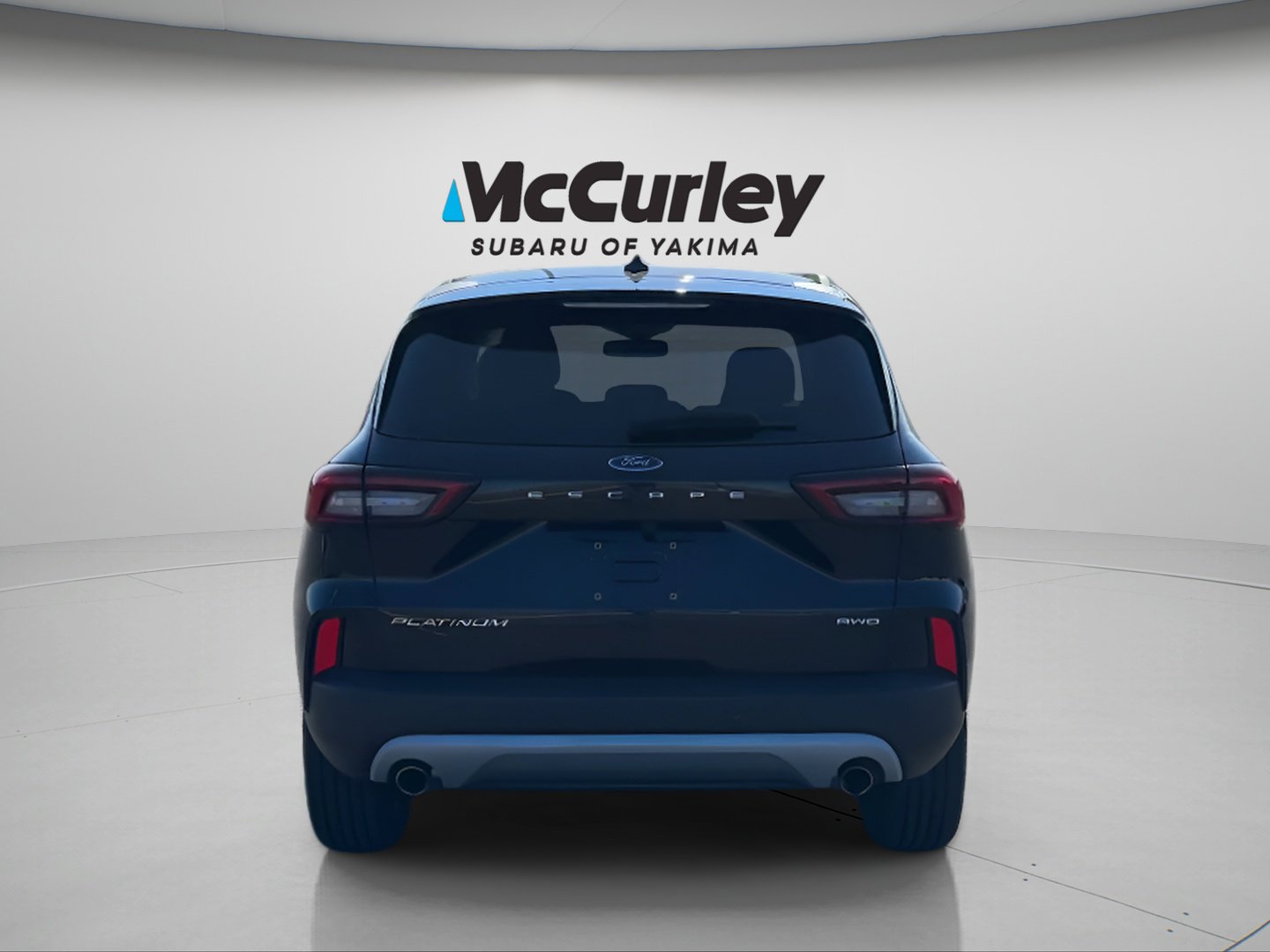 Used 2023 Ford Escape Platinum image 4