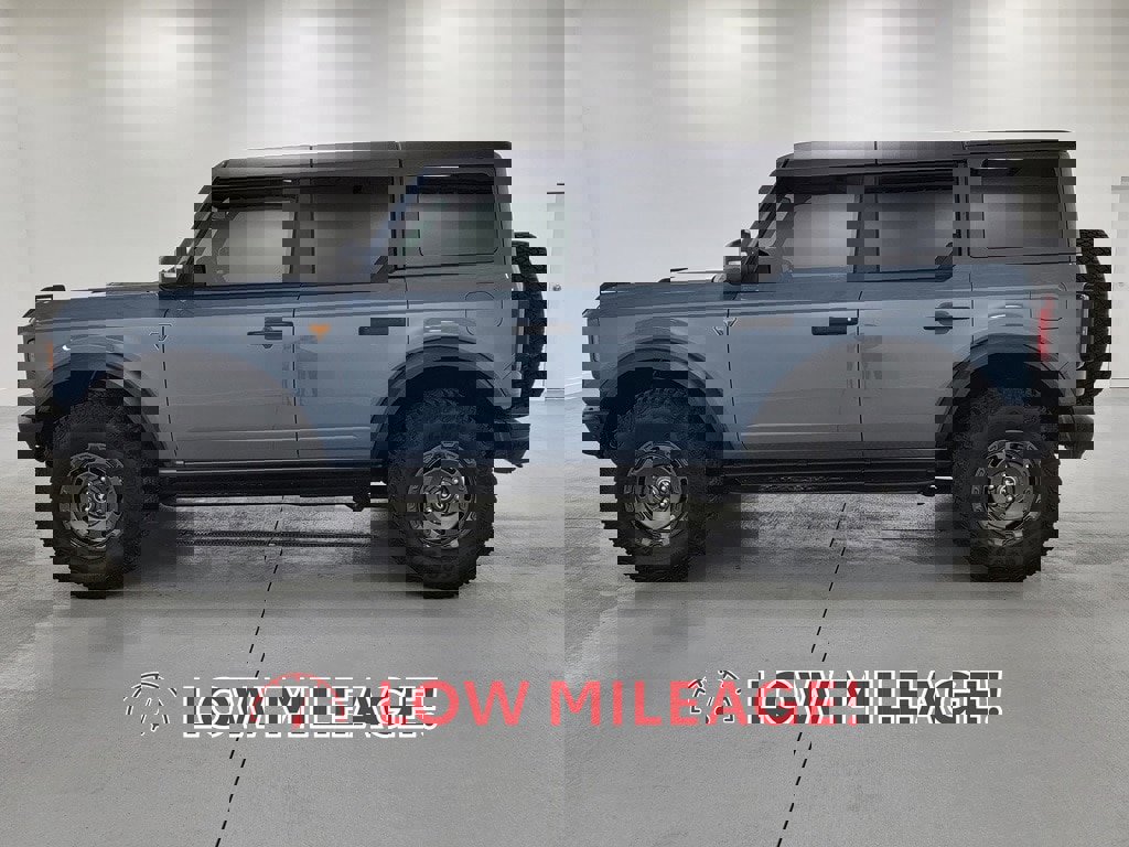 Used 2024 Ford Bronco Badlands image 6