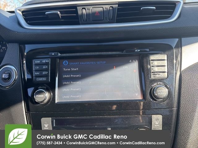 Used 2016 Nissan Rogue SV w/ SV Premium Package image 23