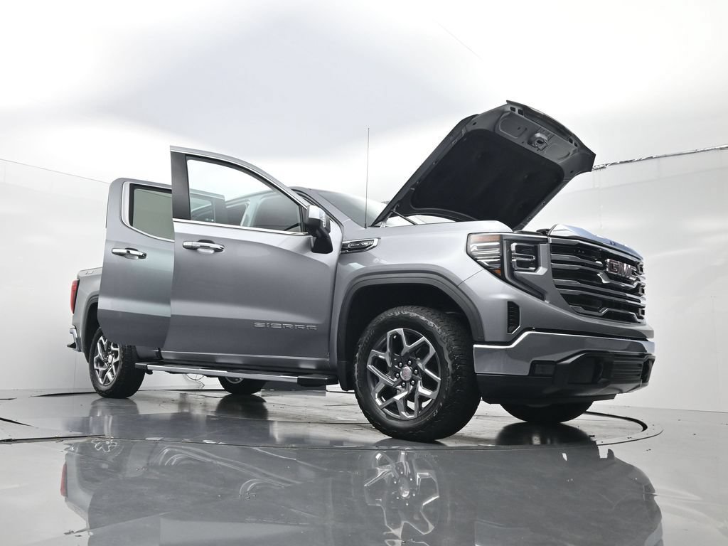 Used 2025 GMC Sierra 1500 SLT w/ SLT Premium Package AWD/4WD image 33