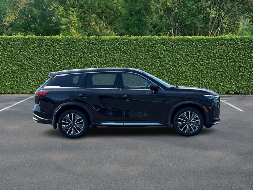 Used 2026 INFINITI QX60 Luxe w/ Cargo Package AWD/4WD image 2