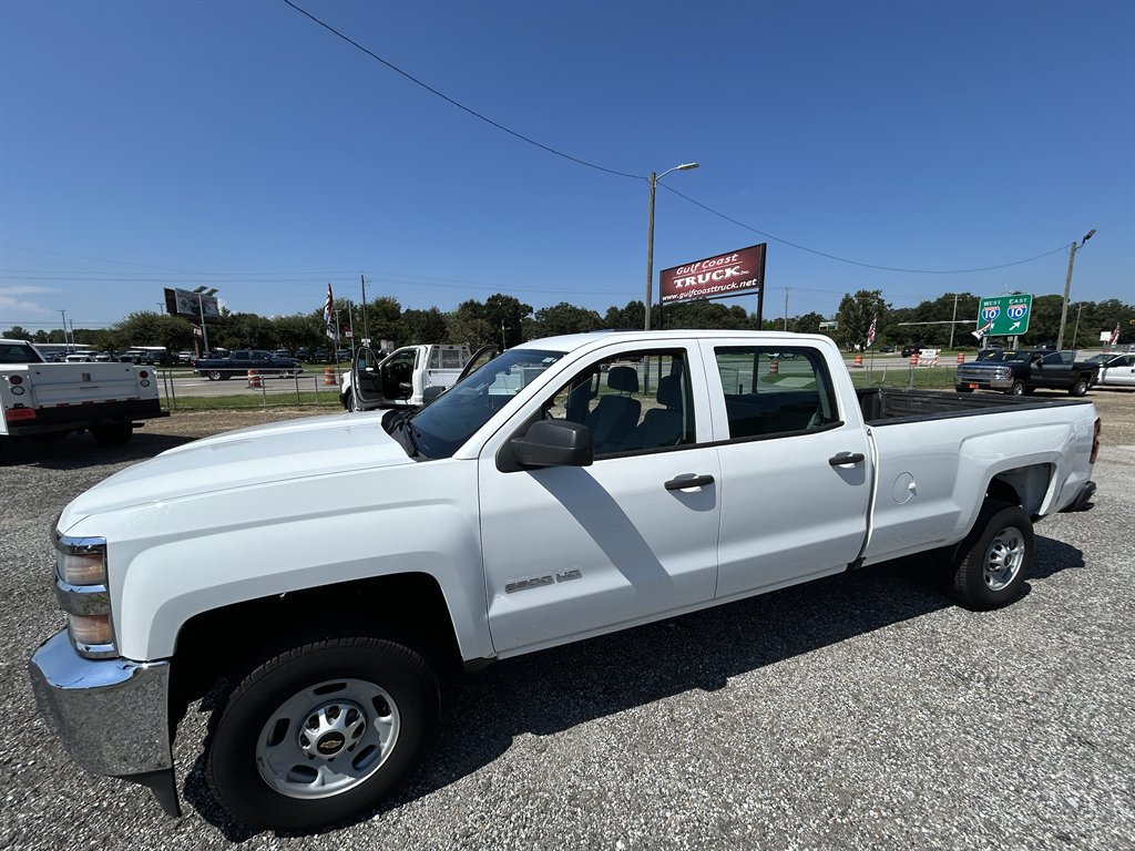 Used 2018 Chevrolet Silverado 2500 W/T RWD image 16