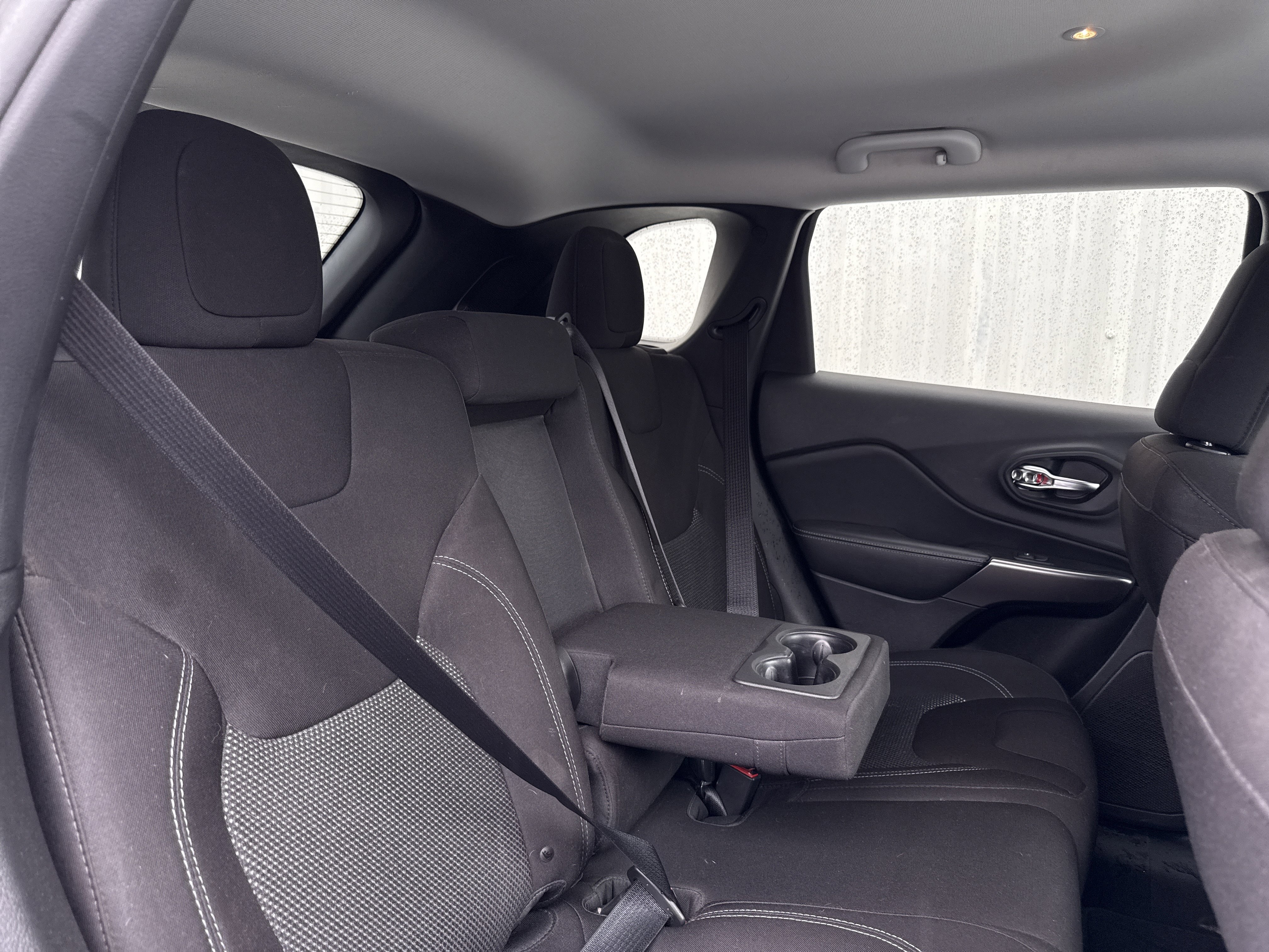 Used 2019 Jeep Cherokee Latitude w/ Popular Appearance Group image 65