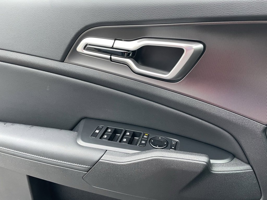 New 2026 Kia Sportage EX image 18
