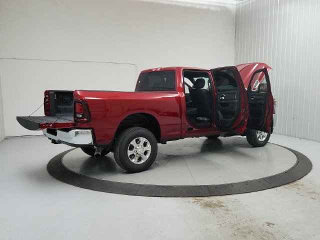 New 2026 RAM 2500 Big Horn AWD/4WD image 16