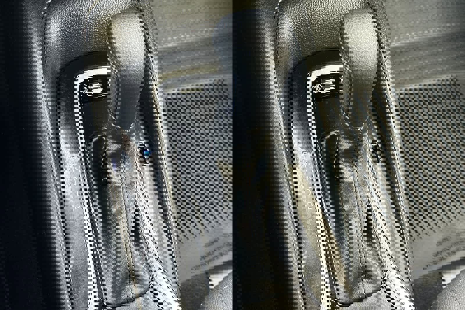 Used 2023 Toyota Corolla SE image 22