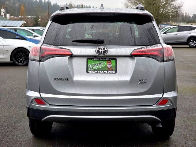 Used 2018 Toyota RAV4 XLE image 6