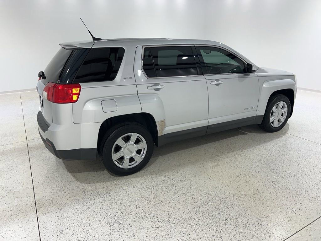 Used 2012 GMC Terrain SLE w/ LPO, Chrome Package FWD image 5