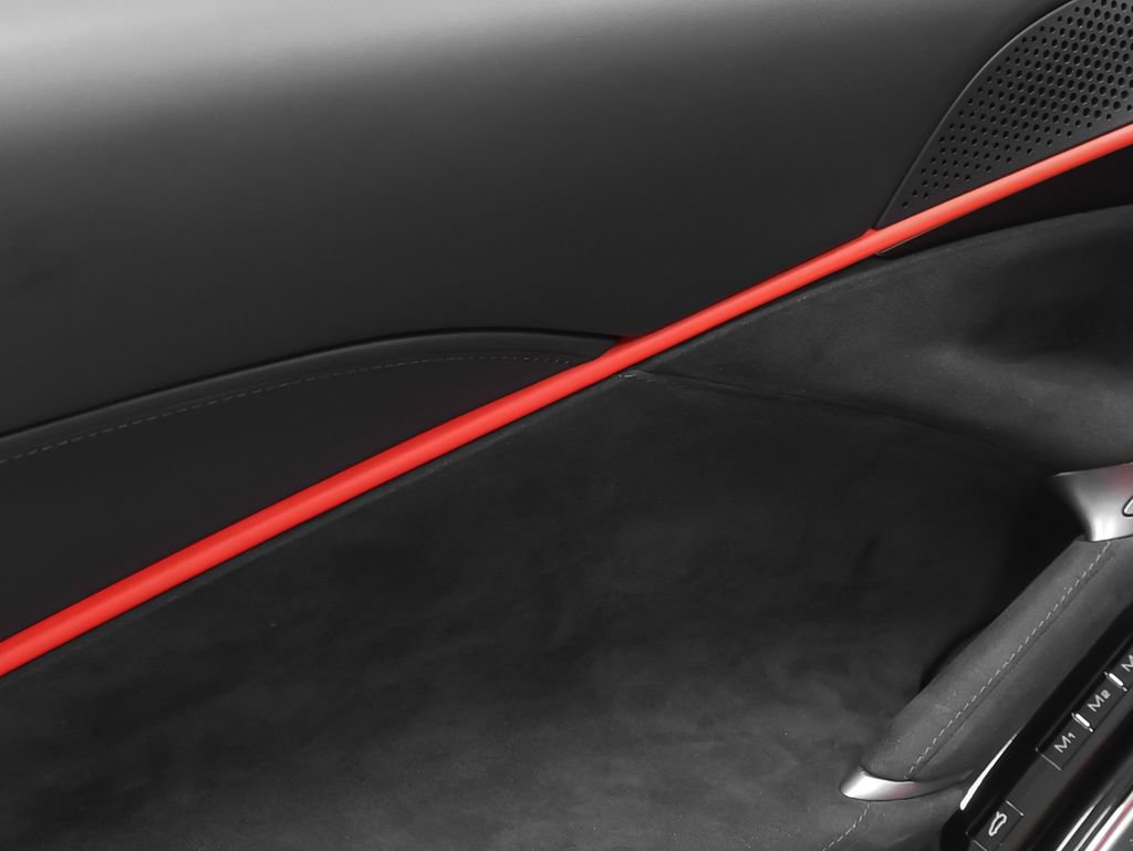 Certified 2025 Ferrari Roma Spider RWD image 67