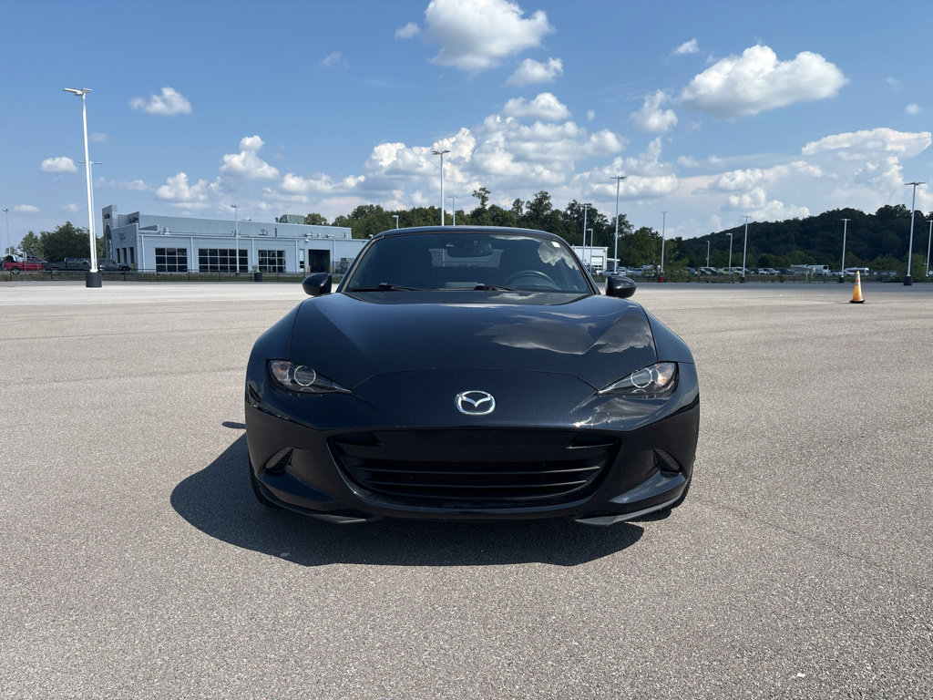 Used 2018 MAZDA MX-5 Miata RF Grand Touring RWD image 9