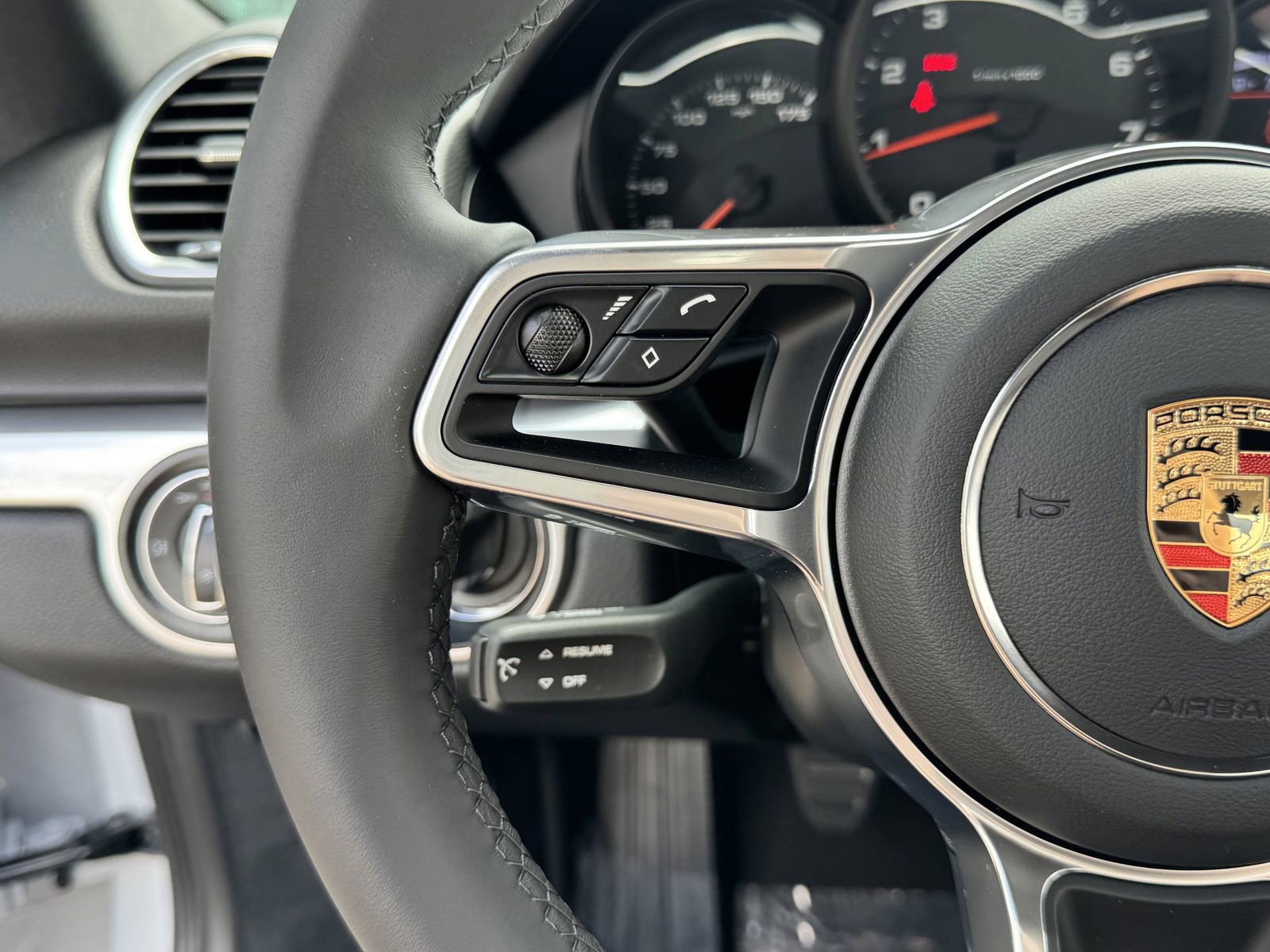 New 2025 Porsche 718 Cayman image 16