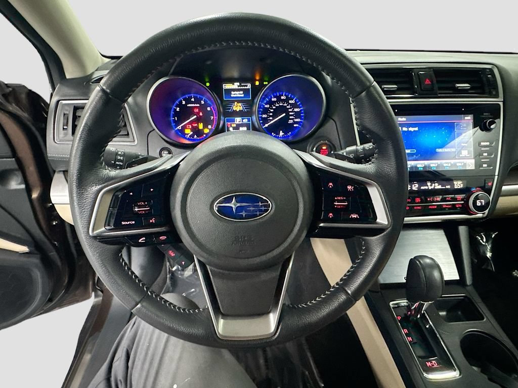 Used 2019 Subaru Outback 2.5i Limited w/ Popular Package #2 AWD/4WD image 7