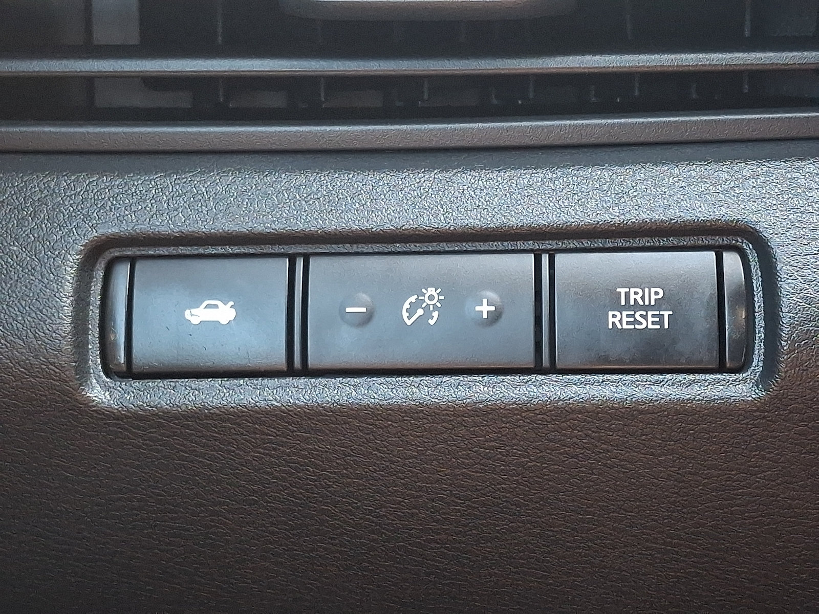 Used 2021 Nissan Altima 2.5 SR AWD/4WD image 24