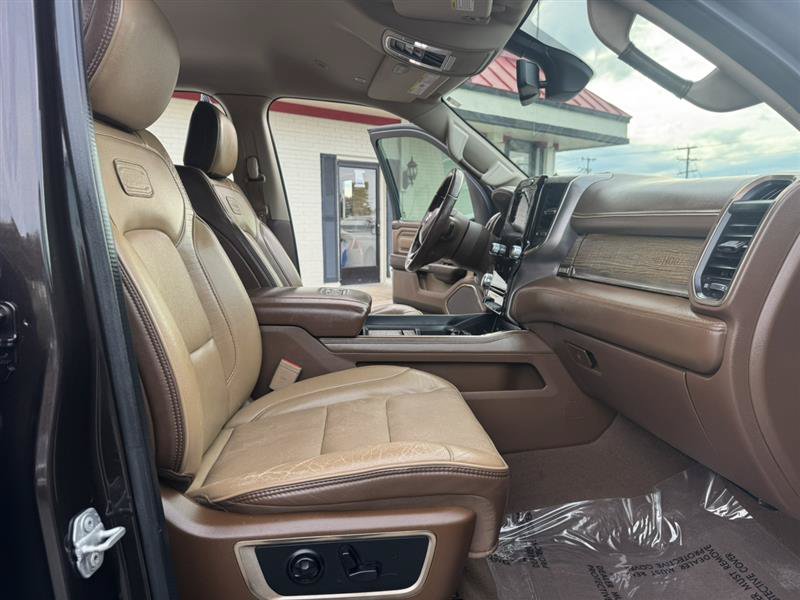 Used 2019 RAM 1500 Limited AWD/4WD image 11