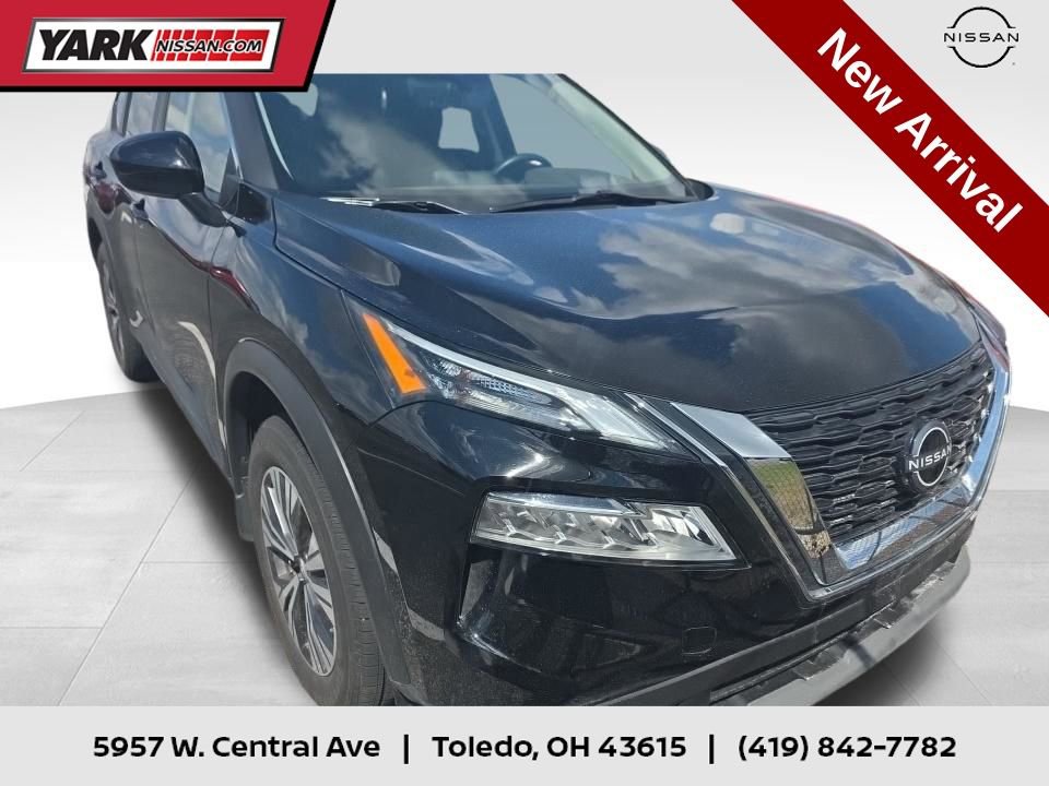 Certified 2023 Nissan Rogue SV image 1