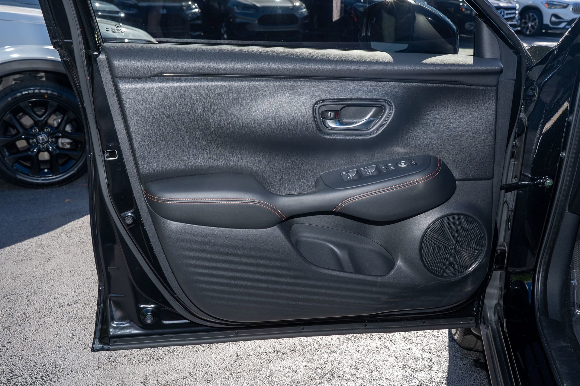 Used 2024 Honda HR-V Sport image 10