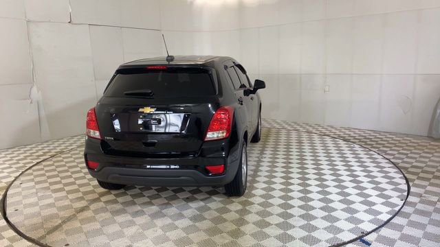 Used 2019 Chevrolet Trax LS w/ Tint and Cruise Package FWD image 2