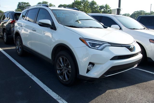 Used 2018 Toyota RAV4 Limited FWD image 1