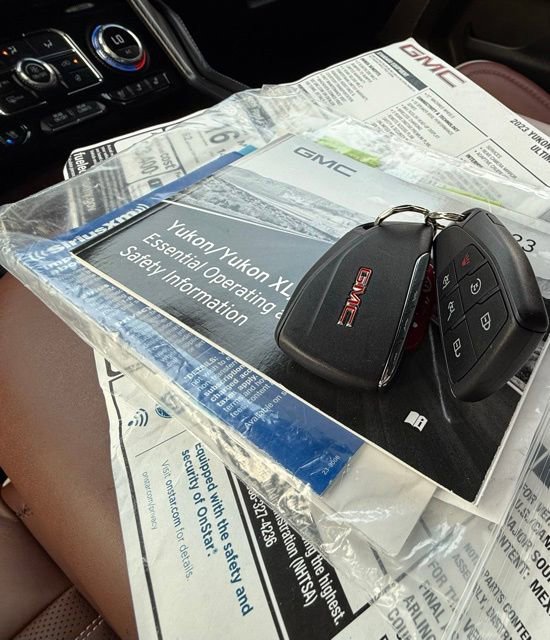 Used 2023 GMC Yukon Denali Ultimate image 46