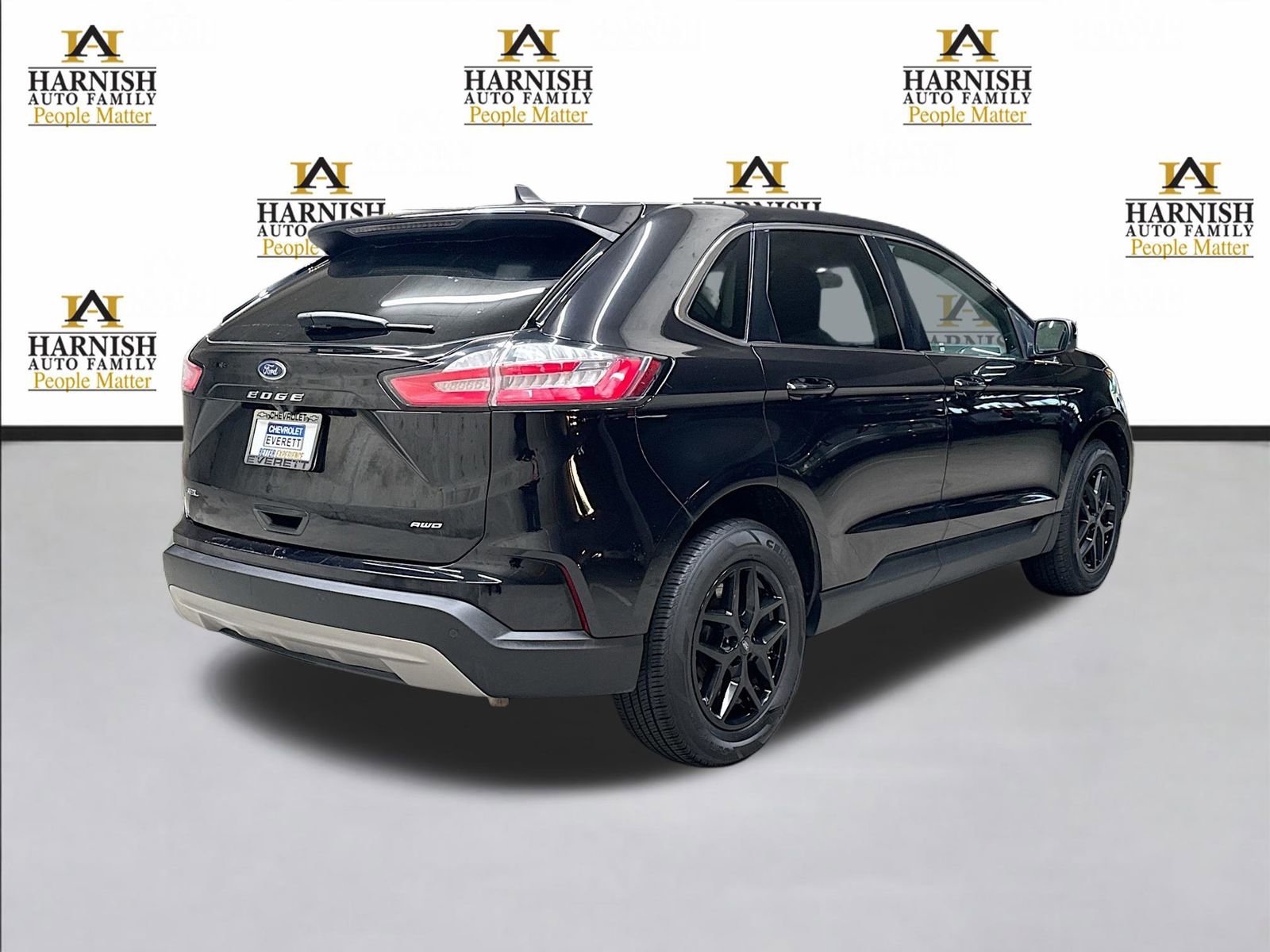 Used 2024 Ford Edge SEL AWD/4WD image 5