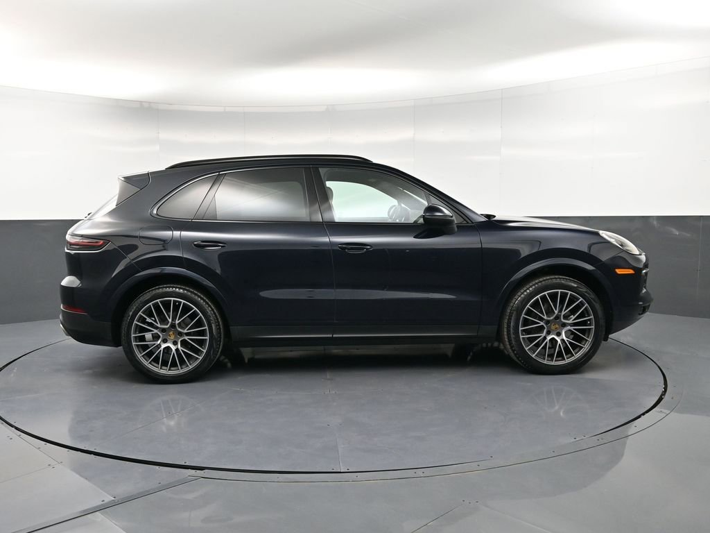 Used 2020 Porsche Cayenne AWD/4WD image 9