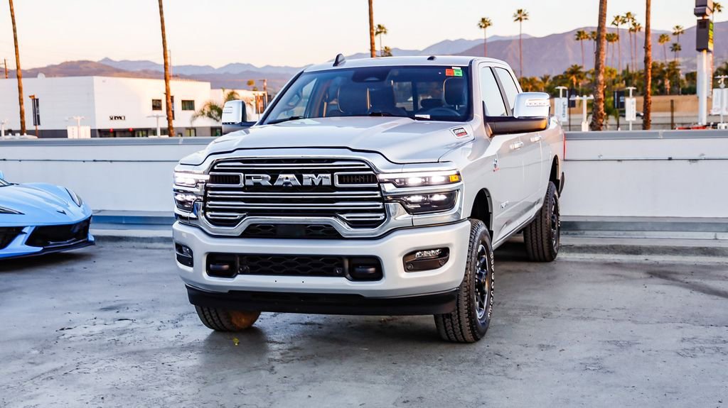 Used 2026 RAM 2500 Laramie AWD/4WD image 4