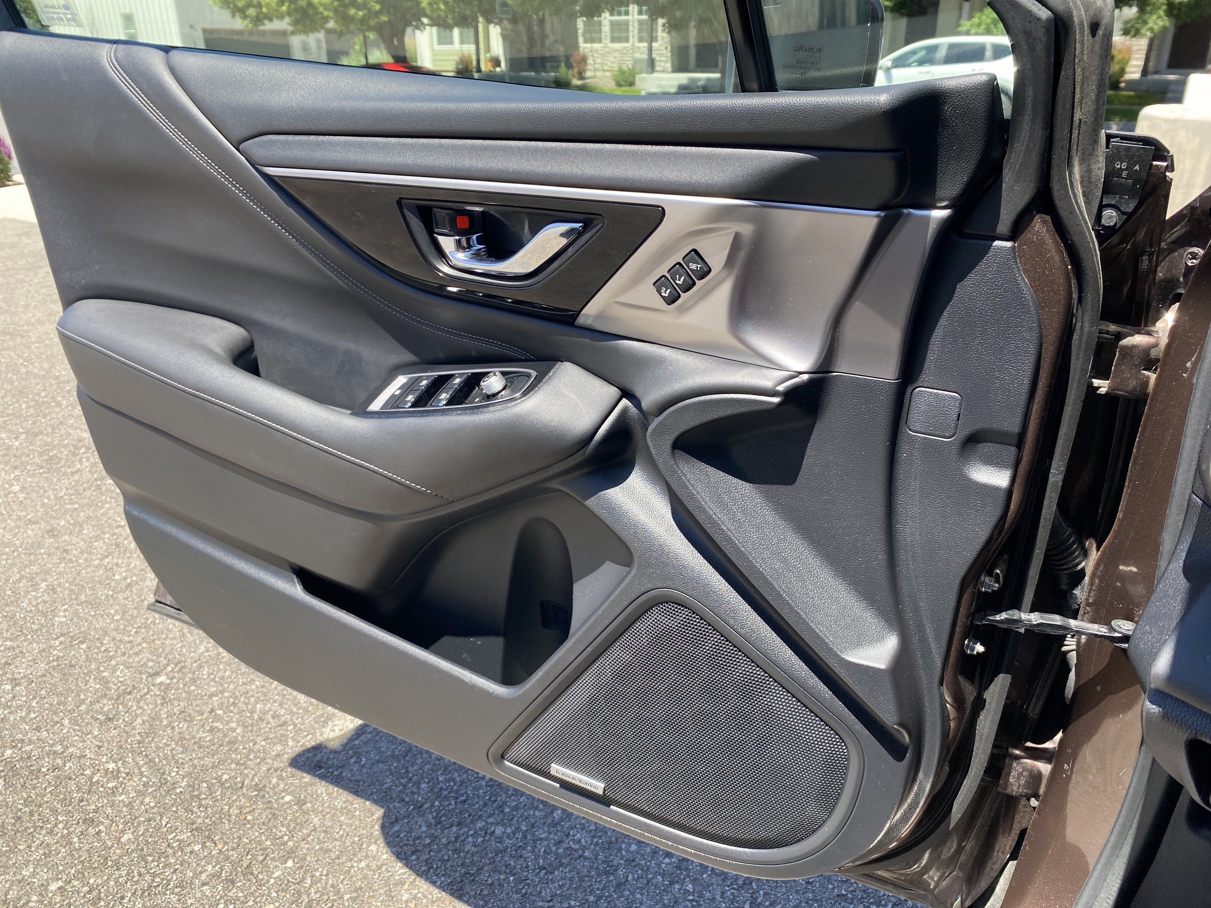 Used 2020 Subaru Outback Limited AWD/4WD image 17