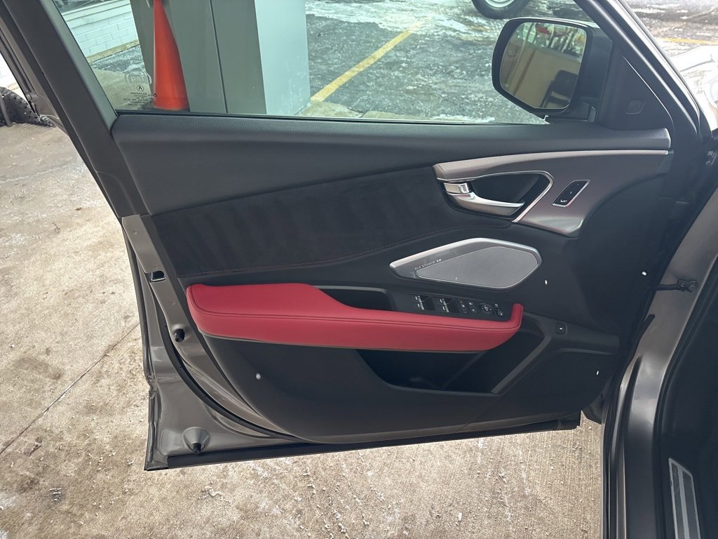 Used 2024 Acura RDX A-Spec image 6