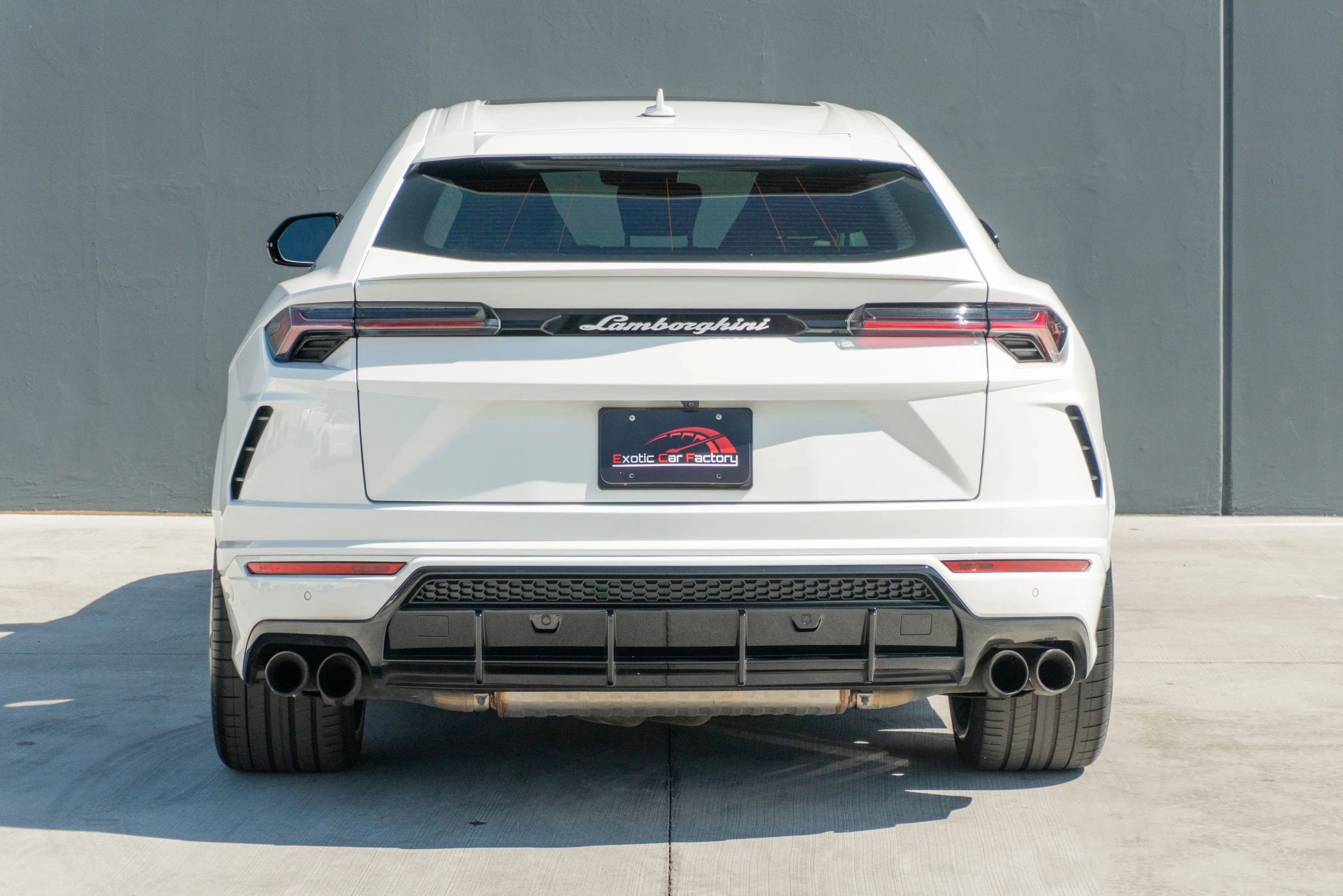 Used 2021 Lamborghini Urus image 8