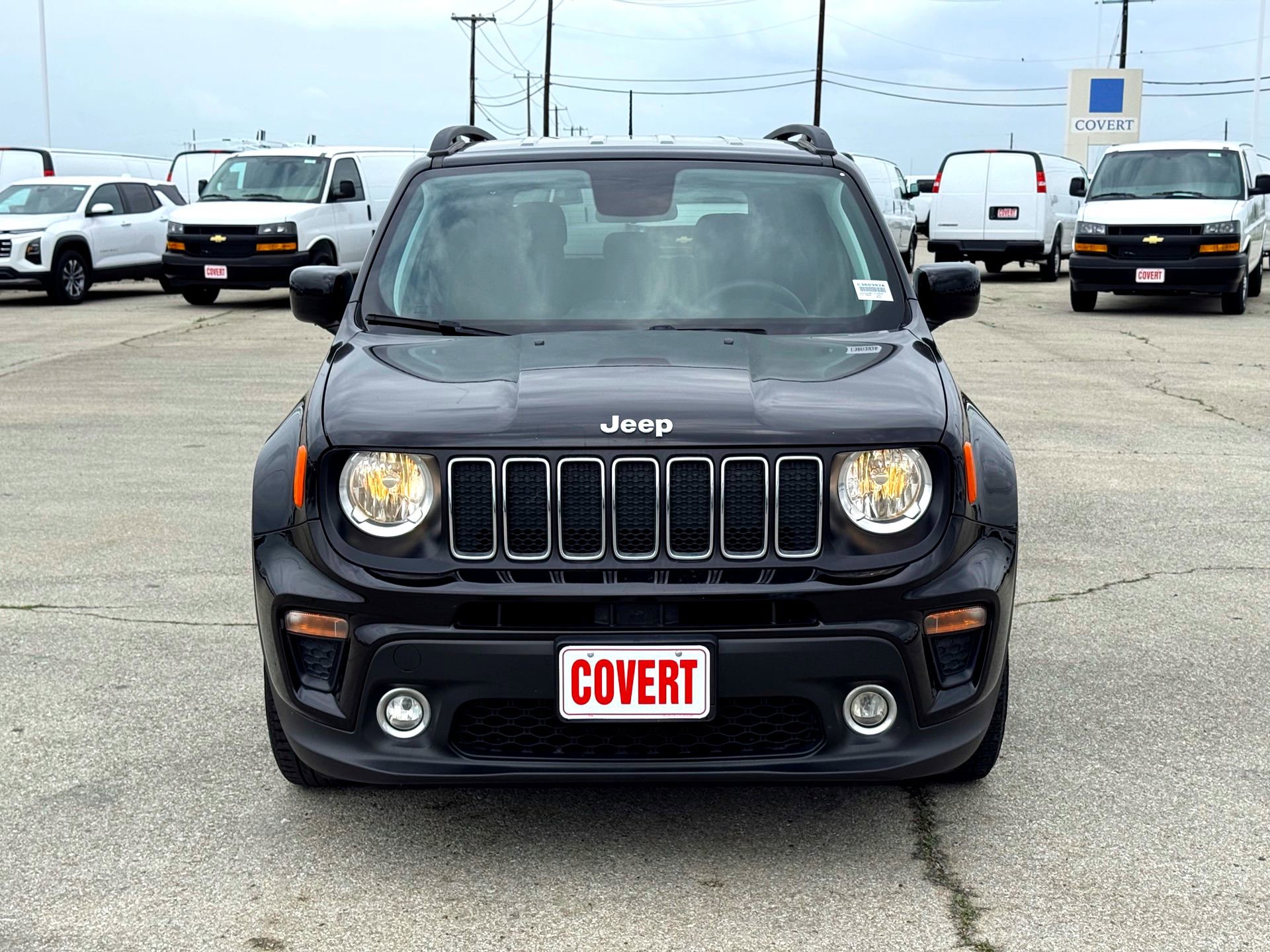 Used 2020 Jeep Renegade Latitude FWD image 3