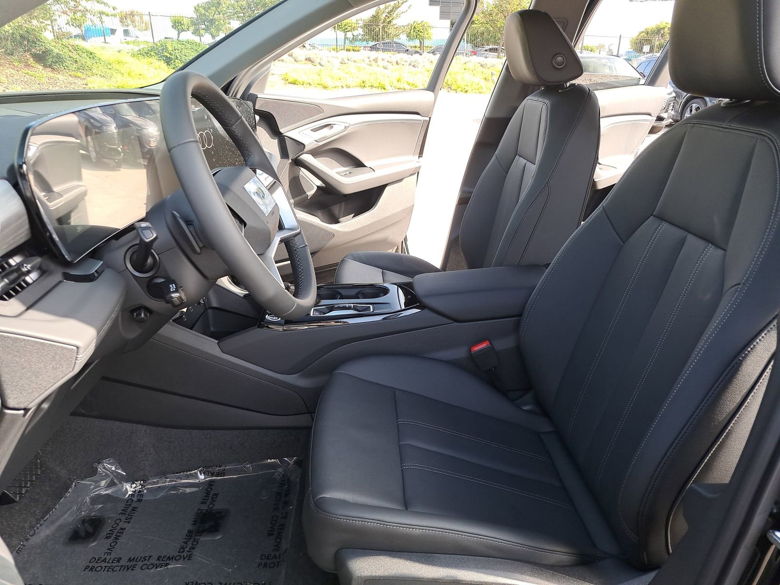 New 2025 Audi Q6 e-tron Premium image 15