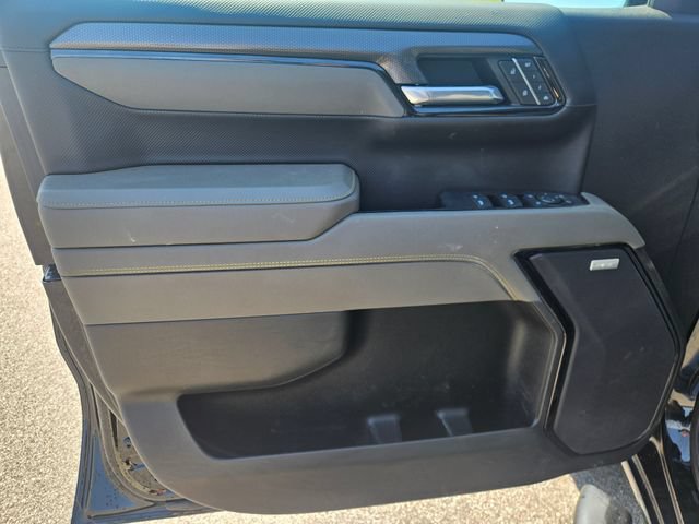 Used 2025 Chevrolet Silverado 1500 ZR2 w/ Technology Package AWD/4WD image 10