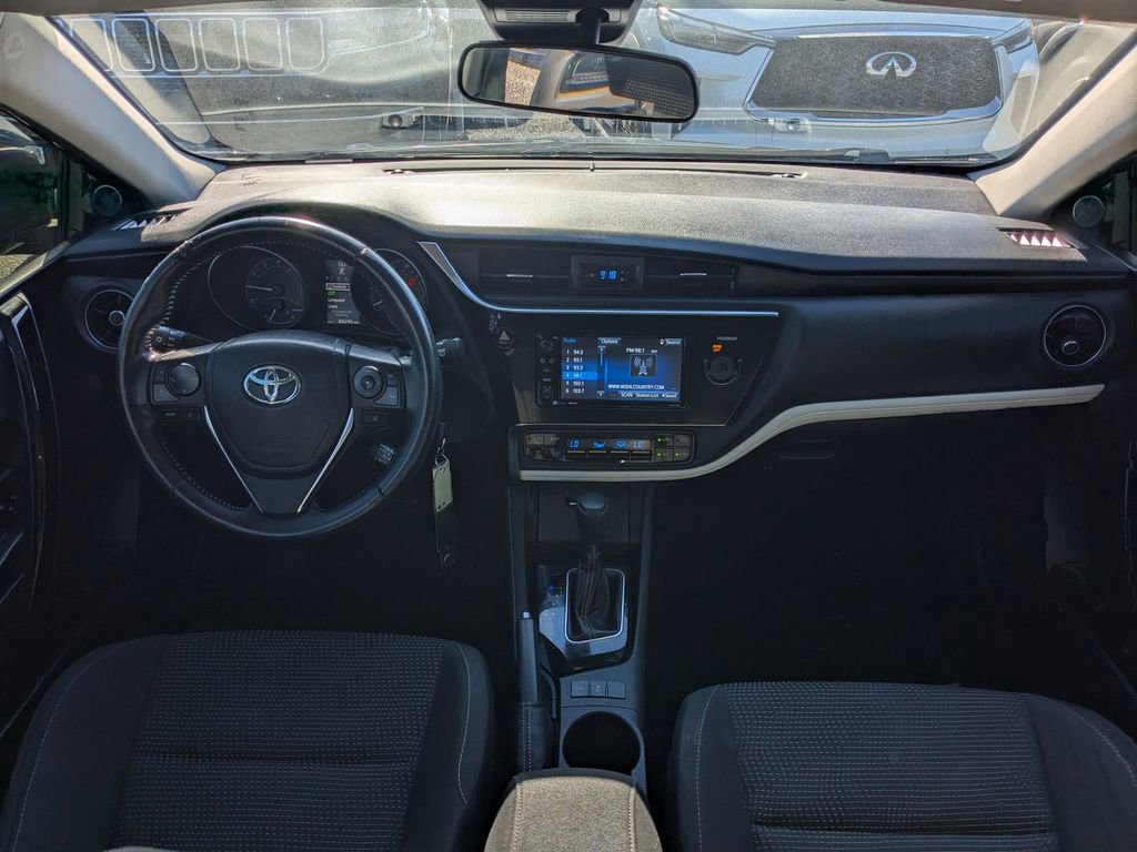 Used 2017 Toyota Corolla iM FWD image 12