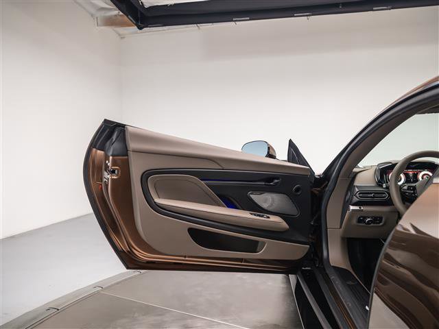 New 2026 Aston Martin Vanquish image 23