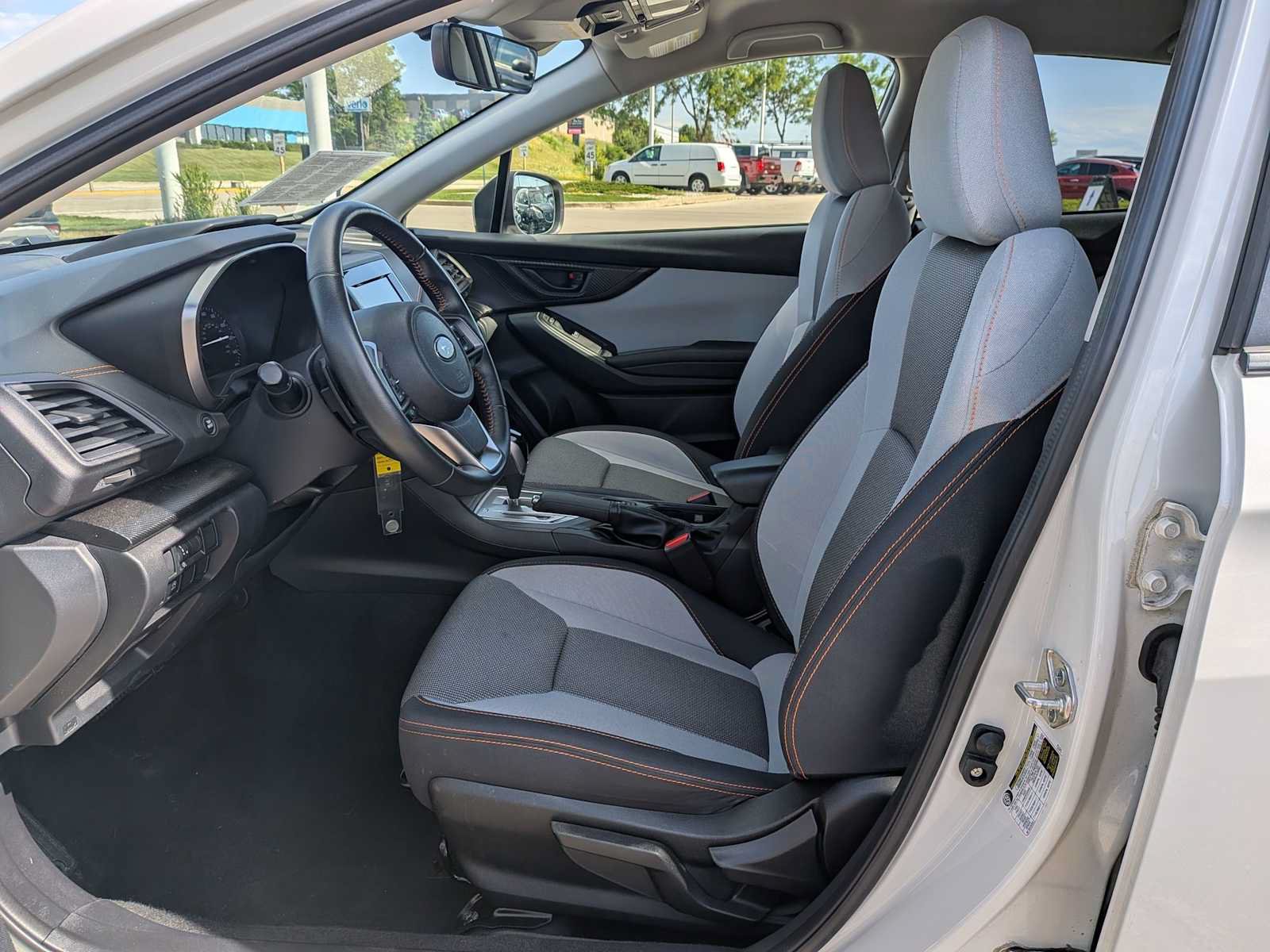 Used 2022 Subaru Crosstrek 2.0i Premium w/ Popular Package #4A AWD/4WD image 16