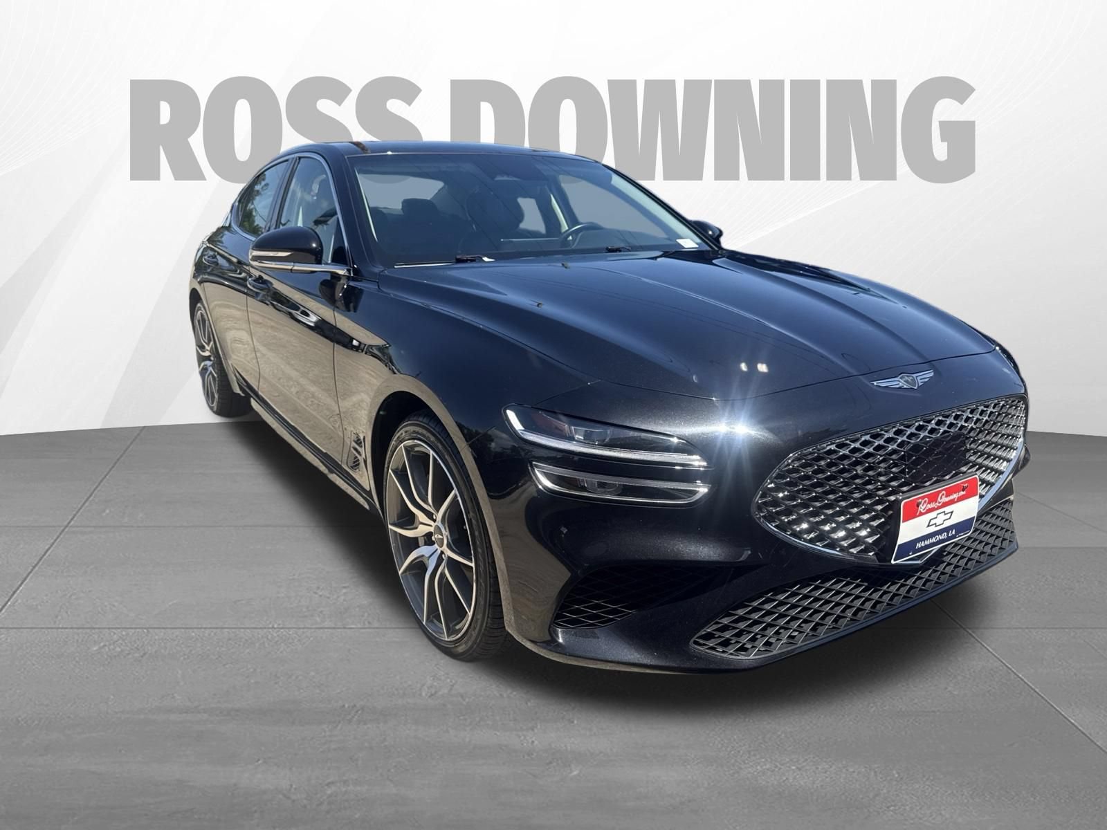 Used 2025 Genesis G70 2.5T RWD image 3