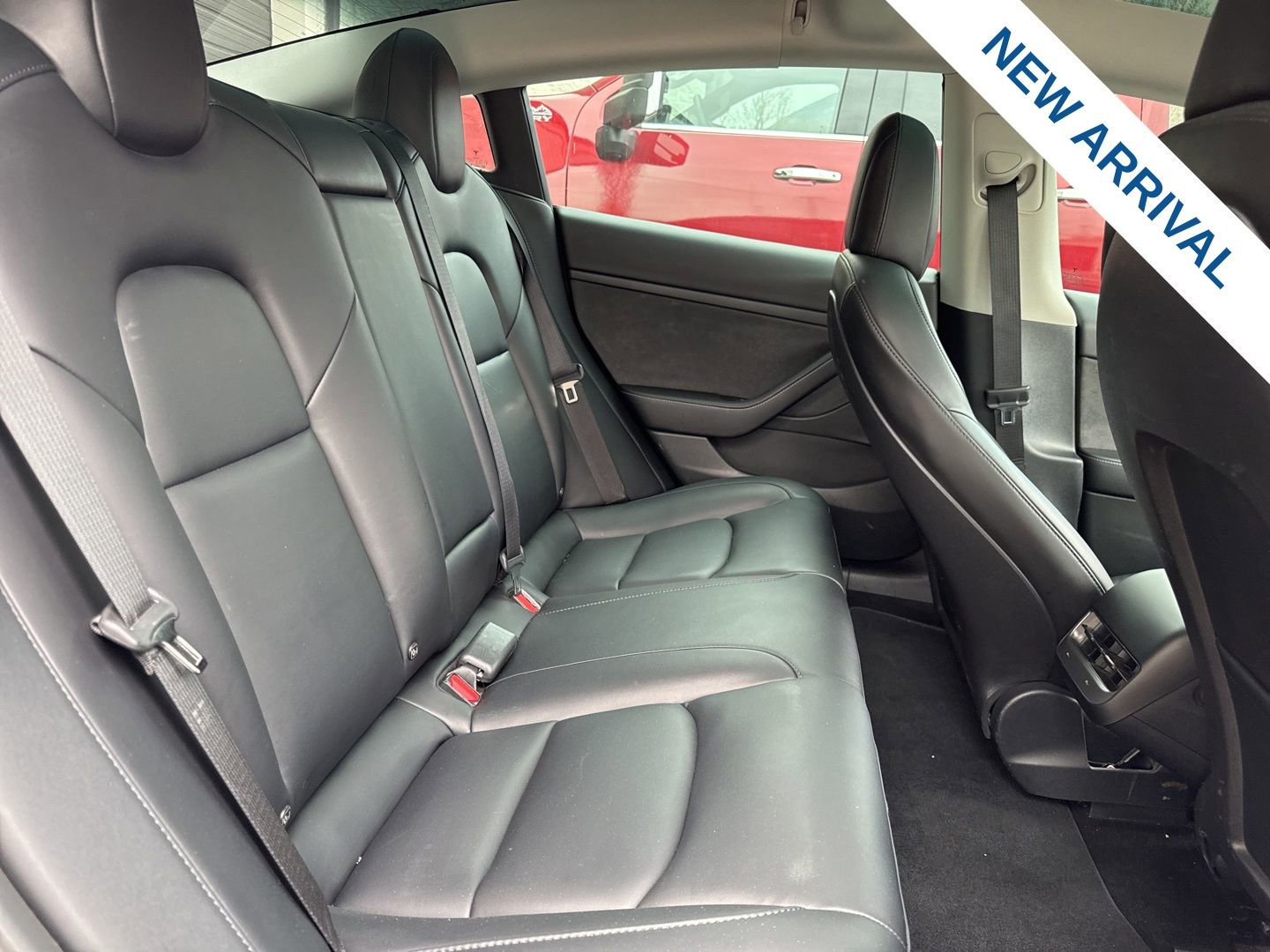 Used 2022 Tesla Model 3 Long Range image 9