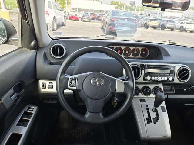 Used 2008 Scion xB FWD image 7