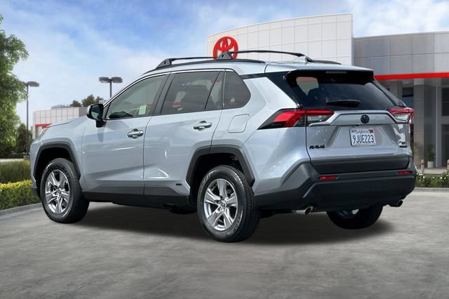 Used 2023 Toyota RAV4 LE AWD/4WD image 7