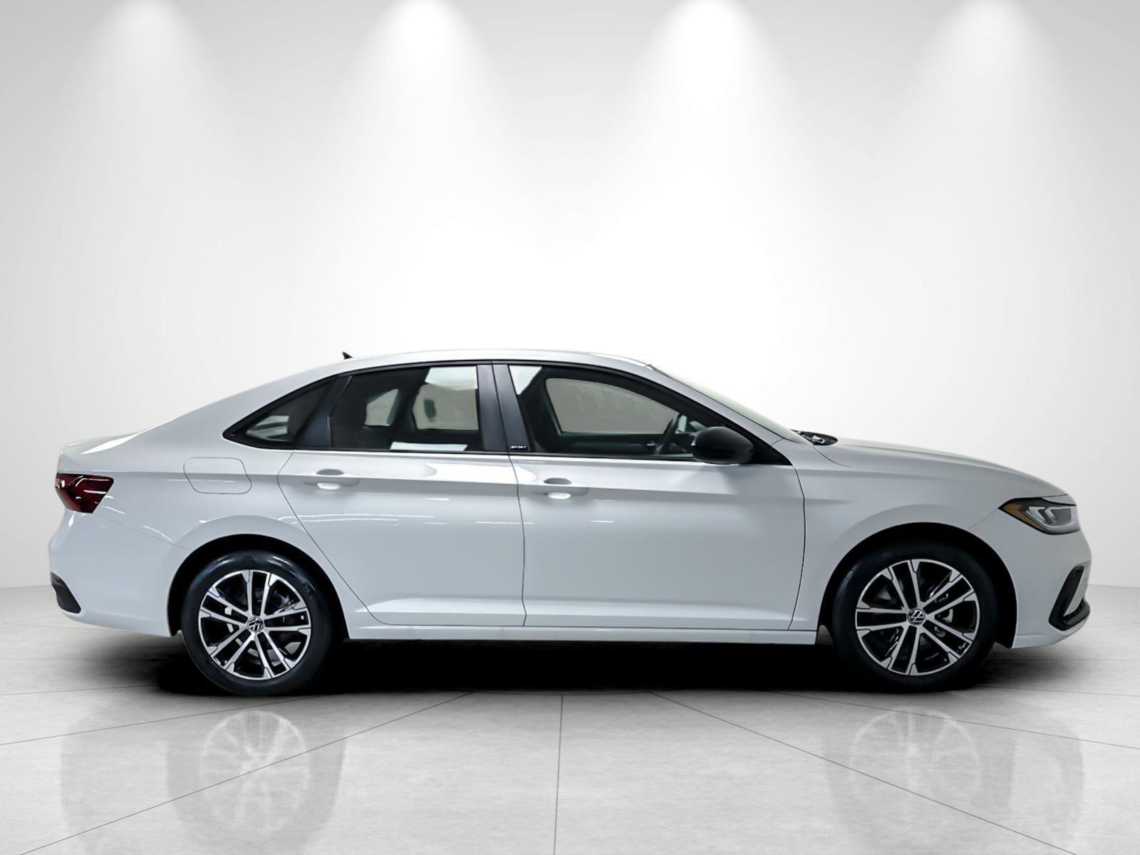 New 2026 Volkswagen Jetta Sport FWD image 6