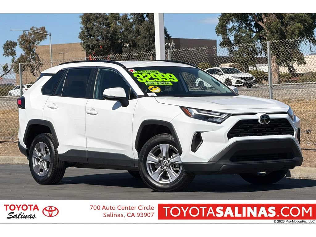 Used 2024 Toyota RAV4 XLE FWD image 1