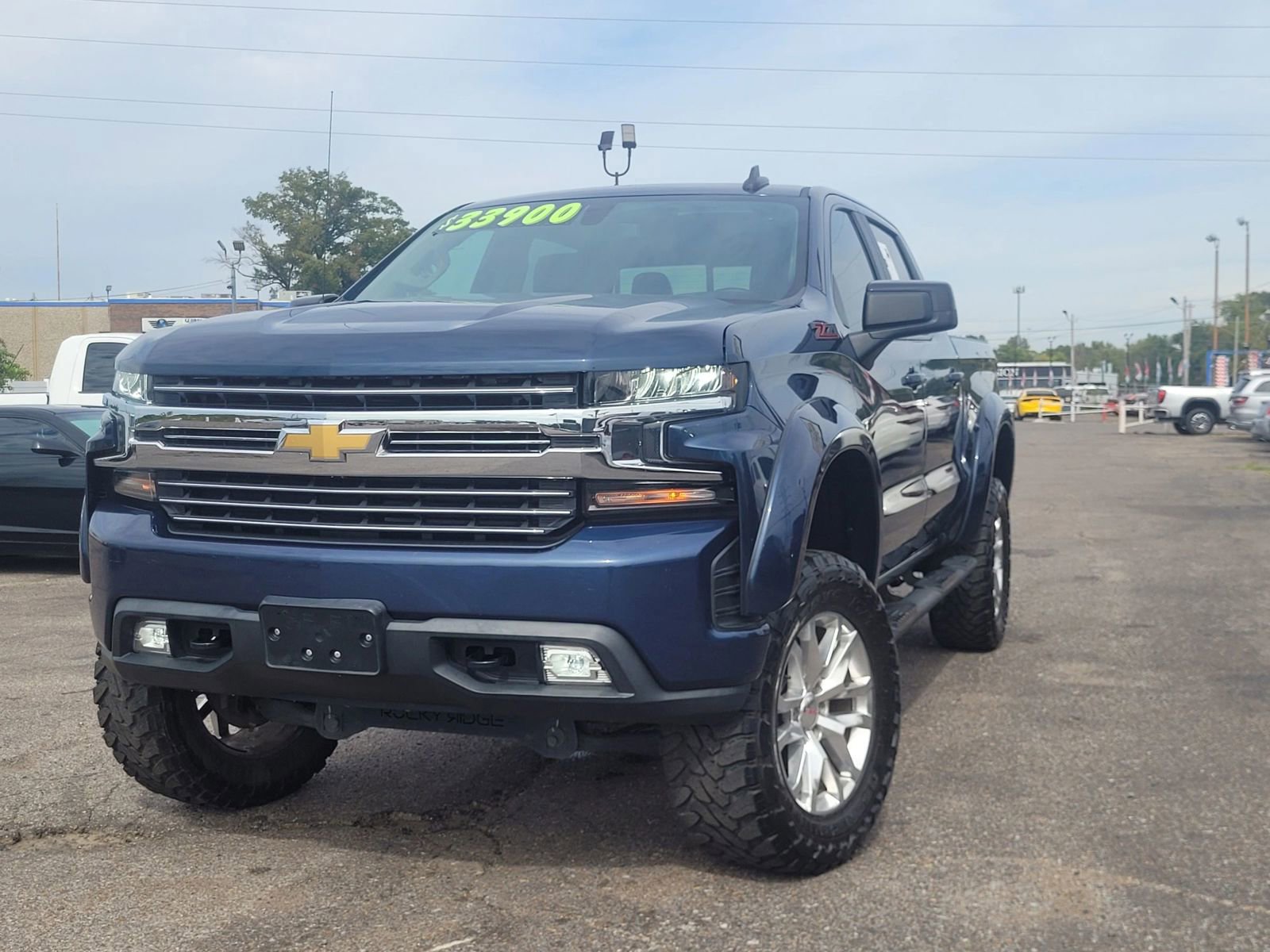 Used 2020 Chevrolet Silverado 1500 RST image 3