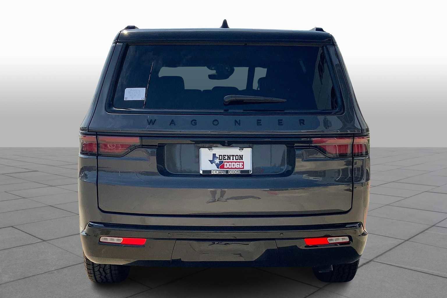 New 2025 Jeep Wagoneer Series II image 4