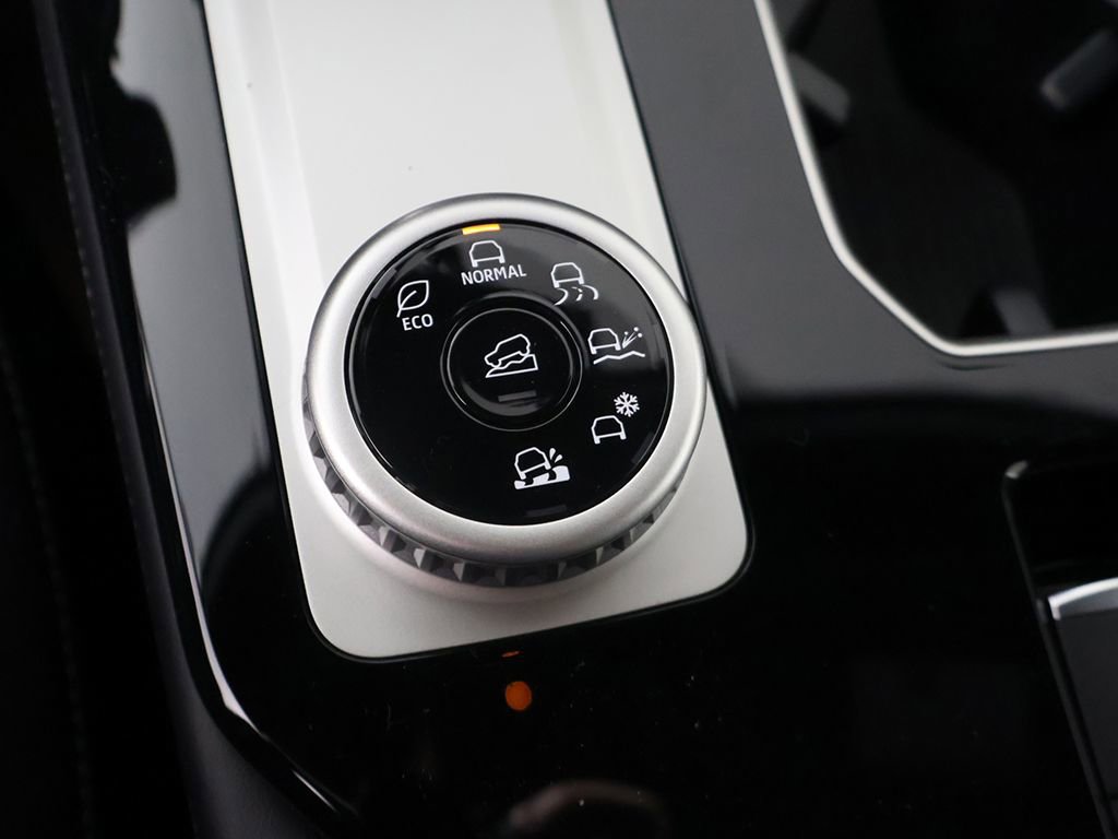 New 2026 Mitsubishi Outlander LE image 53