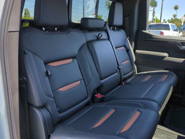 New 2026 GMC Sierra 1500 AT4 w/ AT4 Premium Package AWD/4WD image 29