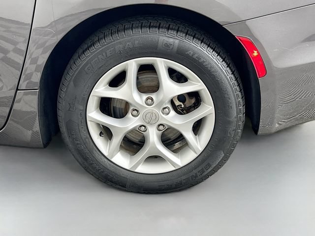 Used 2019 Chrysler Pacifica Touring-L Plus w/ Advanced Safetytec Group FWD image 39
